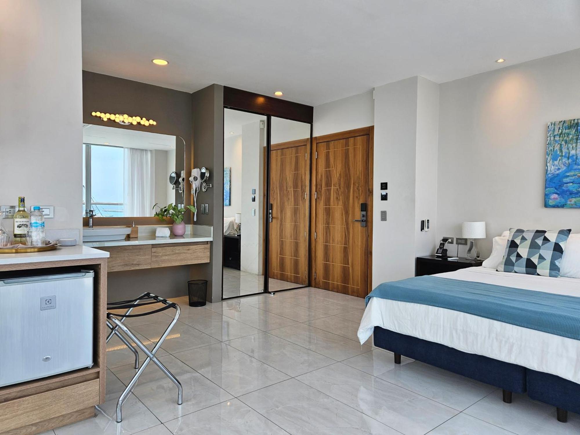 Hotel Perla Spondylus Манта Экстерьер фото