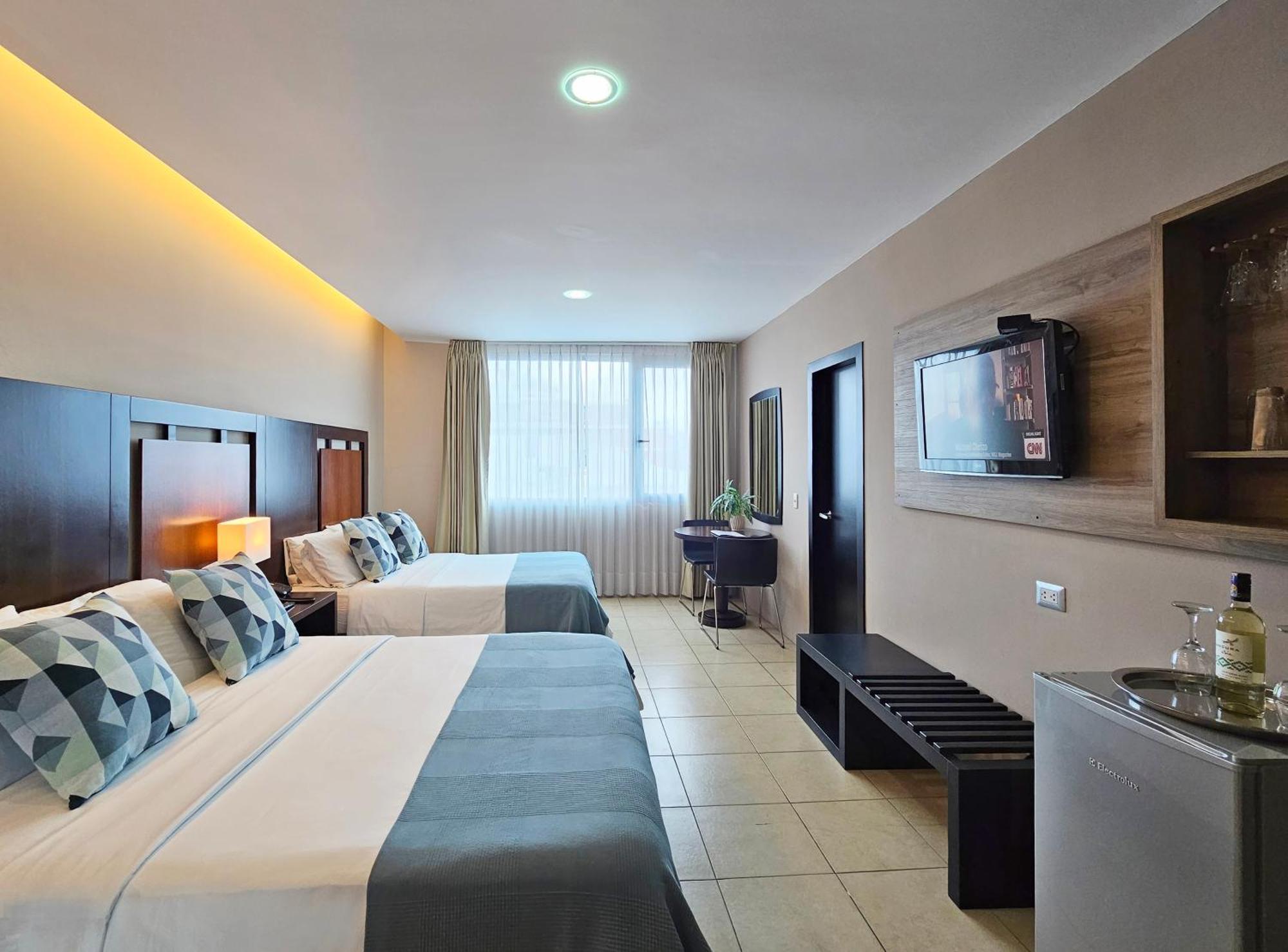 Hotel Perla Spondylus Манта Экстерьер фото